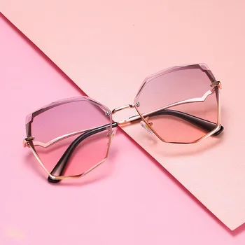 2021 noi poligonale ochelari de Soare pentru Femei ochelari de Soare fara rama Europene și Americane la modă ochelari de Soare Ochi de pisica AS129
